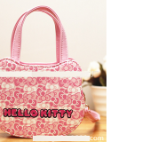 túi xách thời trang Hàn quốc Hello Kitty
 Size: 20 x 16 x 7.5cm
