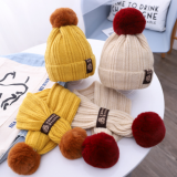 set mũ và khăn len bông tròn
 Size: 2-8 tuổi (52cm)